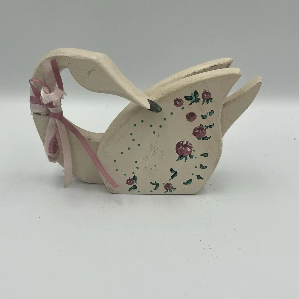Vintage 1994 Wooden Swan Goose Decor Farmhouse Country Ducks Bow Cottage Shelf
